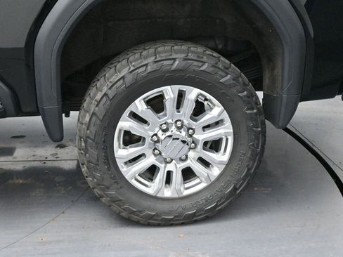 Used 2023 GMC Sierra 3500 Denali w/ Denali Ultimate Package image 37