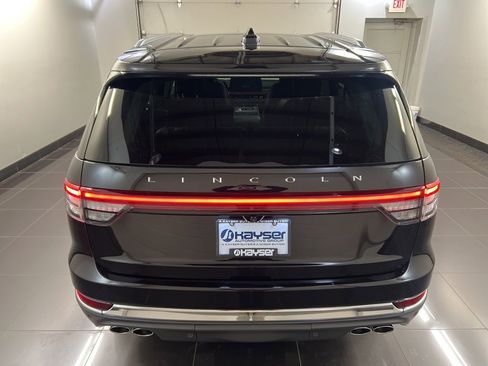 New 2026 Lincoln Aviator AWD image 5