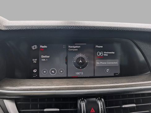 Used 2020 Alfa Romeo Stelvio Ti AWD/4WD image 35