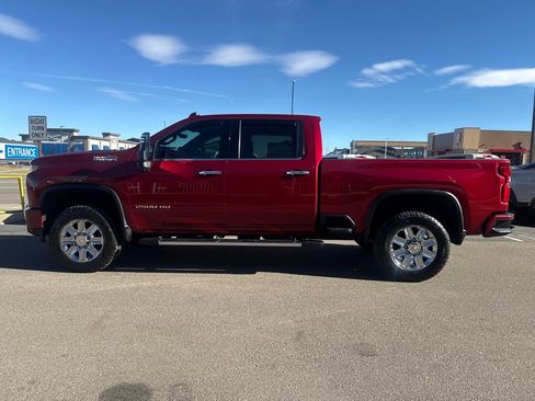 Used 2020 Chevrolet Silverado 2500 High Country w/ Z71 Off-Road Package image 3