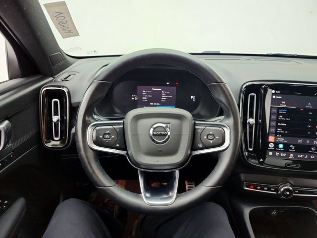 Used 2022 Volvo XC40 P8 Recharge Plus AWD/4WD image 26