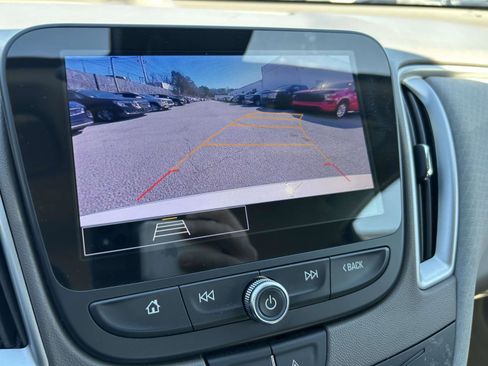 Used 2024 Chevrolet Malibu LT image 23