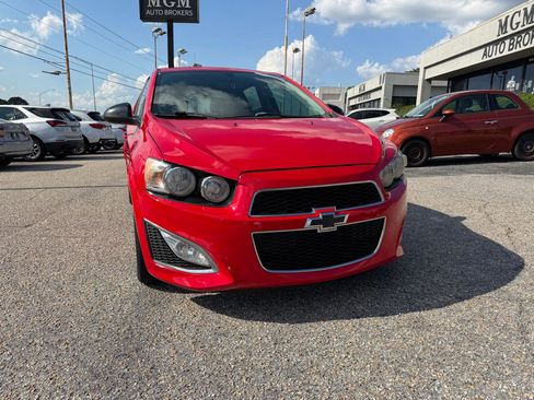 Used 2015 Chevrolet Sonic RS FWD image 5