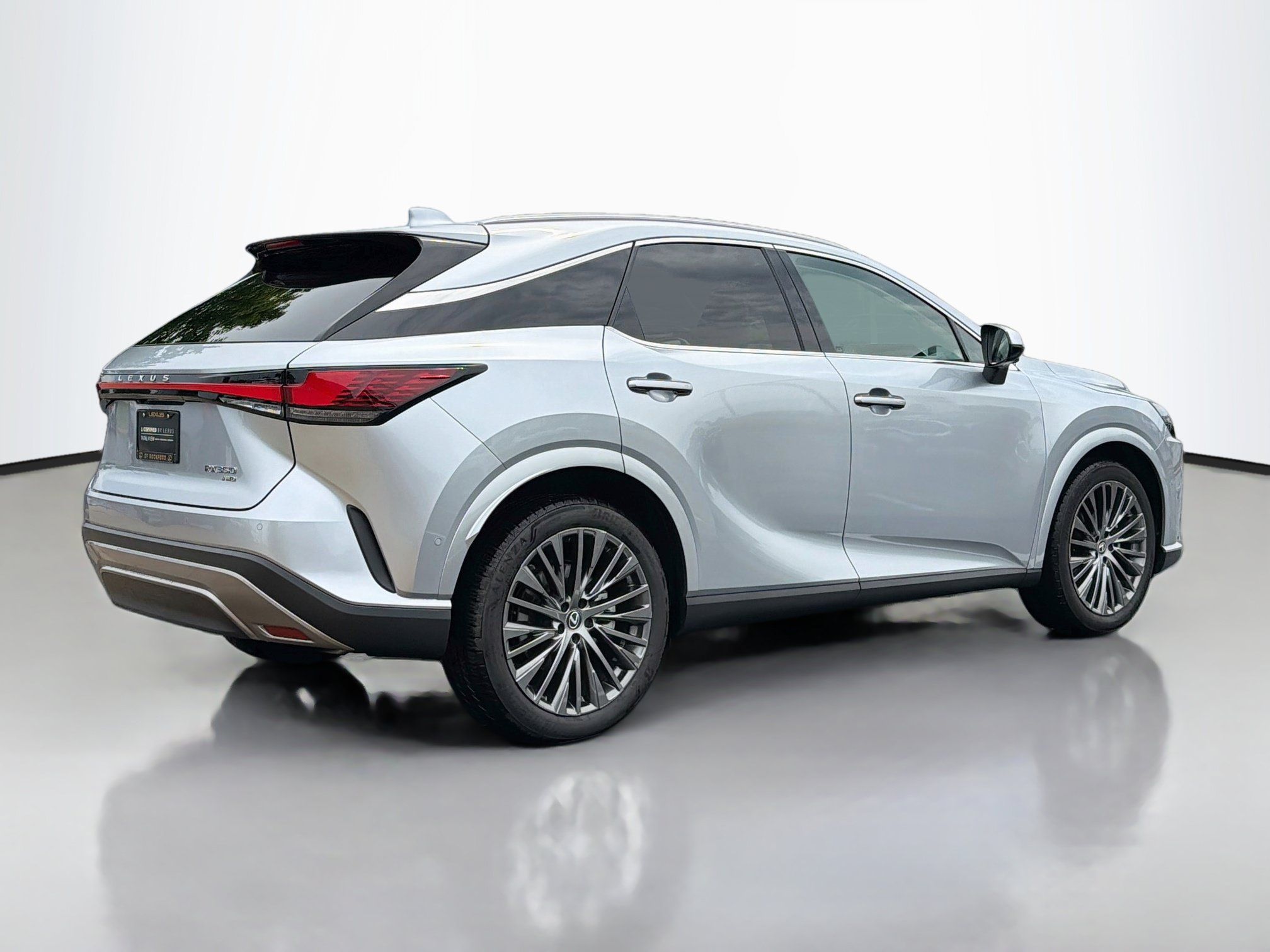 Certified 2024 Lexus RX 350 AWD w/ Convenience Package image 2
