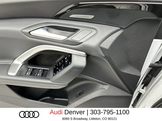 Used 2025 Audi Q5 Premium Plus w/ Premium Plus AWD/4WD image 13