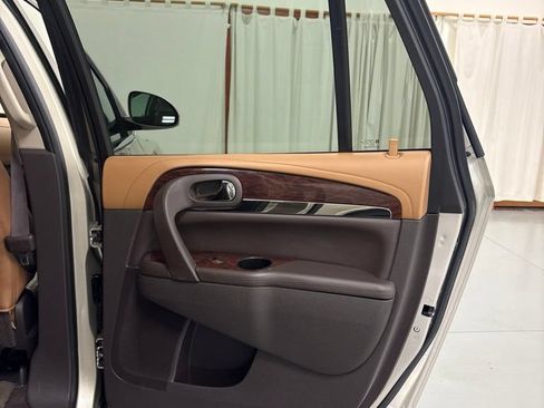 Used 2015 Buick Enclave Leather FWD image 31