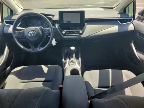Used 2025 Toyota Corolla LE FWD image 14
