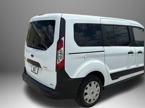 Used 2021 Ford Transit Connect XL FWD image 4