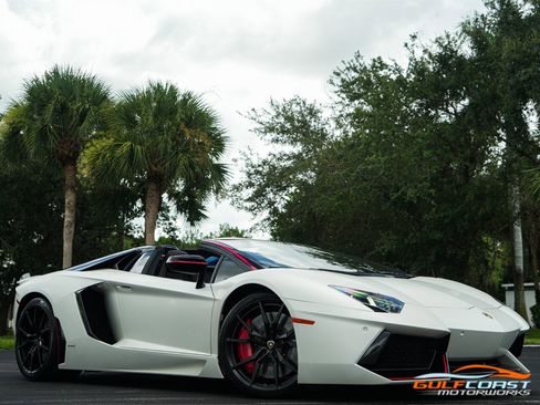 Used 2016 Lamborghini Aventador LP 700-4 image 67