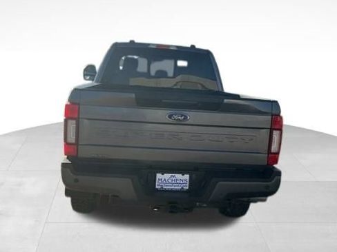 Used 2022 Ford F250 Lariat w/ Lariat Ultimate Package image 5