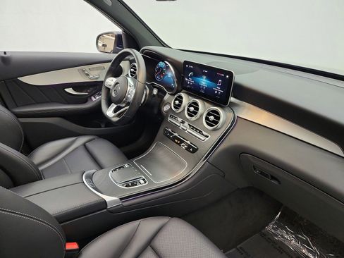 Certified 2022 Mercedes-Benz GLC 300 image 25