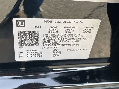 Used 2024 GMC Sierra 2500 Denali w/ Denali Reserve Package image 34