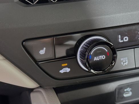 New 2025 Honda Accord SE image 24