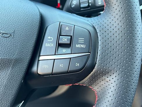 Used 2025 Ford Escape ST-Line AWD/4WD image 24