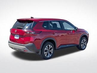 Used 2022 Nissan Rogue SV AWD/4WD video 3
