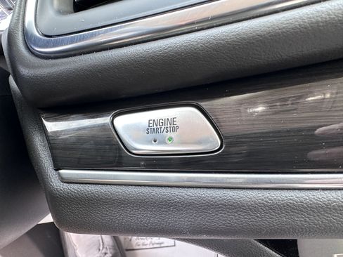 Used 2023 Buick Enclave Essence w/ Experience Buick Package image 26