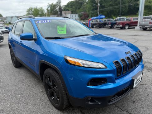 Certified 2018 Jeep Cherokee Limited w/ High Altitude Package image 5