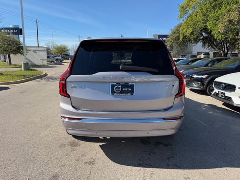 New 2026 Volvo XC90 B5 Ultra w/ Lounge Package AWD/4WD image 5