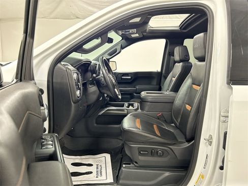 Used 2021 GMC Sierra 1500 AT4 w/ AT4 Premium Package image 9