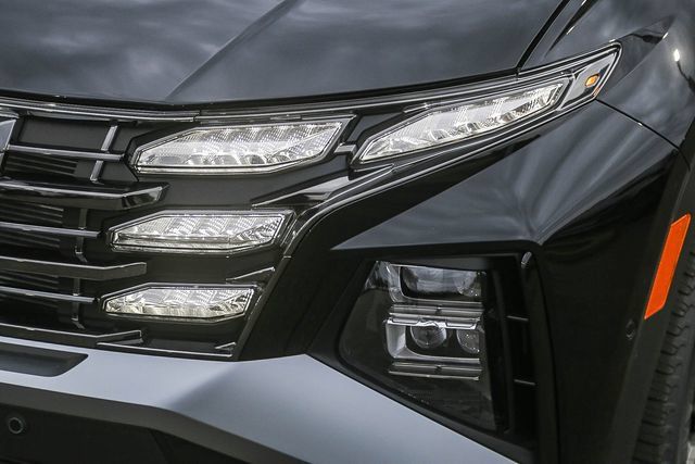 New 2026 Hyundai Tucson Limited AWD/4WD image 8