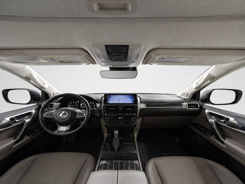Used 2022 Lexus GX 460 Premium w/ Premium Package AWD/4WD image 18