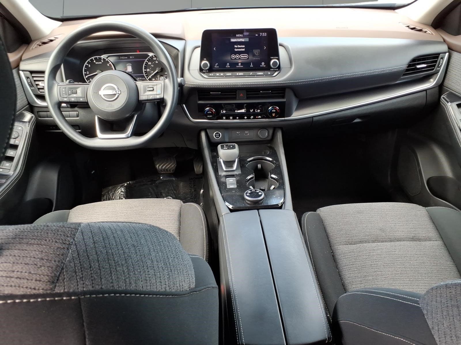 Used 2023 Nissan Rogue SV AWD/4WD image 9