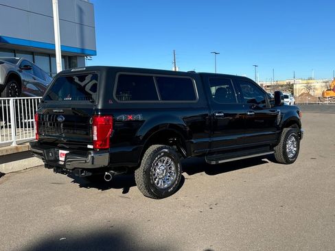 Used 2022 Ford F250 XLT w/ XLT Premium Package image 5