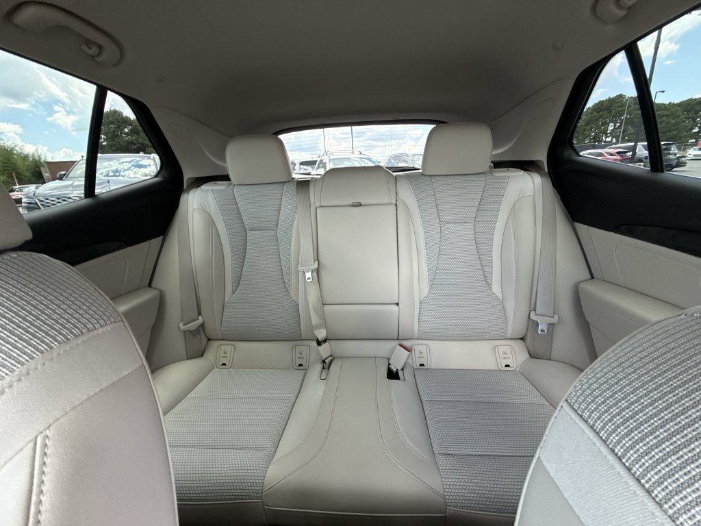 Used 2023 Buick Envision Preferred AWD/4WD image 16