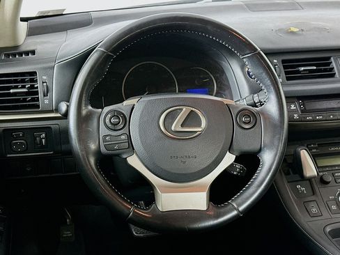 Used 2017 Lexus CT 200h w/ Accessory Package 2 image 17