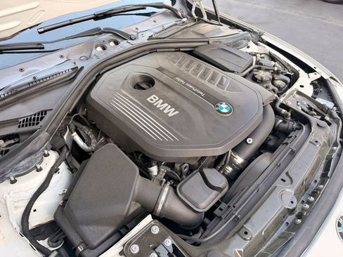 Used 2017 BMW 340i Sedan w/ Technology Package image 42