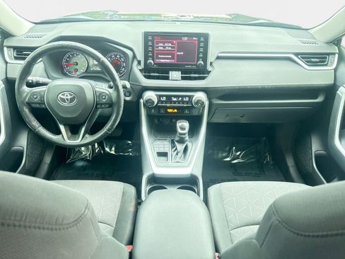 Used 2019 Toyota RAV4 XLE w/ Convenience Package AWD/4WD image 15