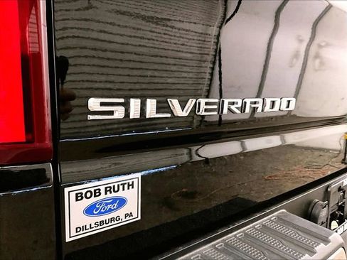 Used 2019 Chevrolet Silverado 1500 LTZ w/ LTZ Plus Package AWD/4WD image 13