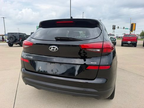 Used 2019 Hyundai Tucson Value AWD/4WD image 17