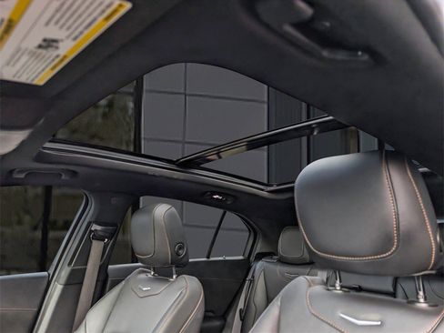 Certified 2021 Cadillac XT4 Sport w/ Cold Weather Package image 19