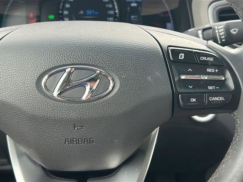 Used 2017 Hyundai Ioniq SEL FWD image 26