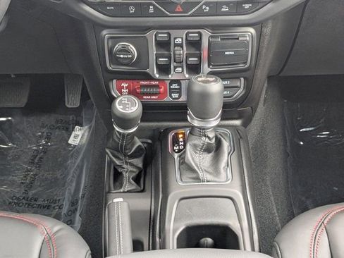 New 2026 Jeep Wrangler Unlimited Rubicon image 19