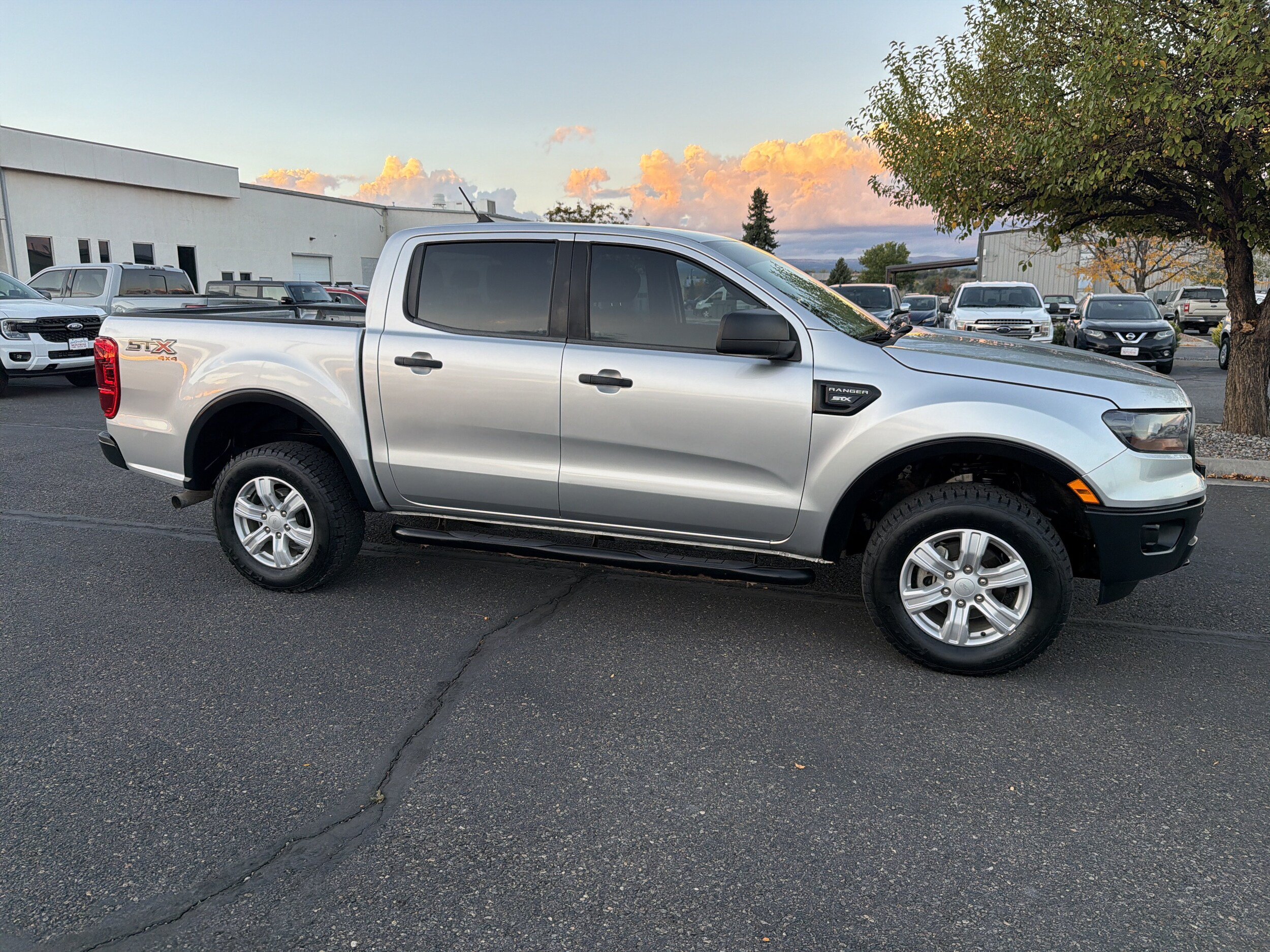 Used 2019 Ford Ranger XL w/ Equipment Group 101A Mid AWD/4WD image 4