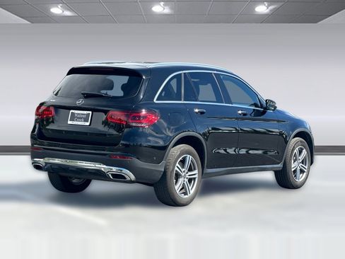 Used 2022 Mercedes-Benz GLC 300 image 8