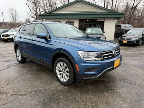 Used 2019 Volkswagen Tiguan S image 7