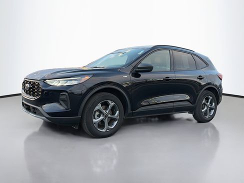 Used 2025 Ford Escape ST-Line image 12