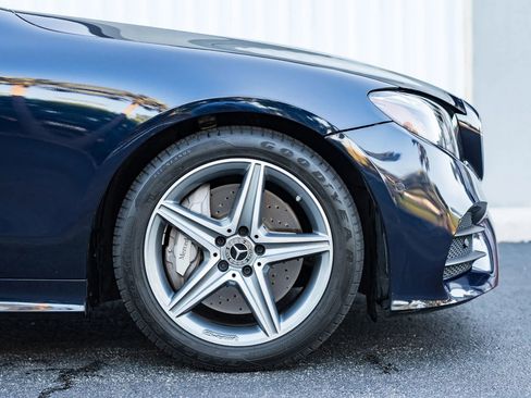 Used 2019 Mercedes-Benz E 450 Coupe image 5