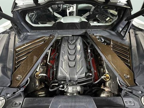 Used 2020 Chevrolet Corvette Stingray image 30