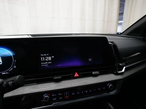 Used 2024 Kia Sportage X-Pro Prestige AWD/4WD image 6