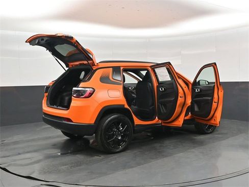 New 2026 Jeep Compass Latitude image 46