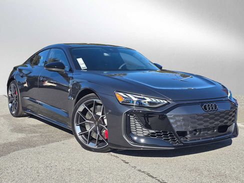New 2026 Audi RS e-tron GT performance image 1