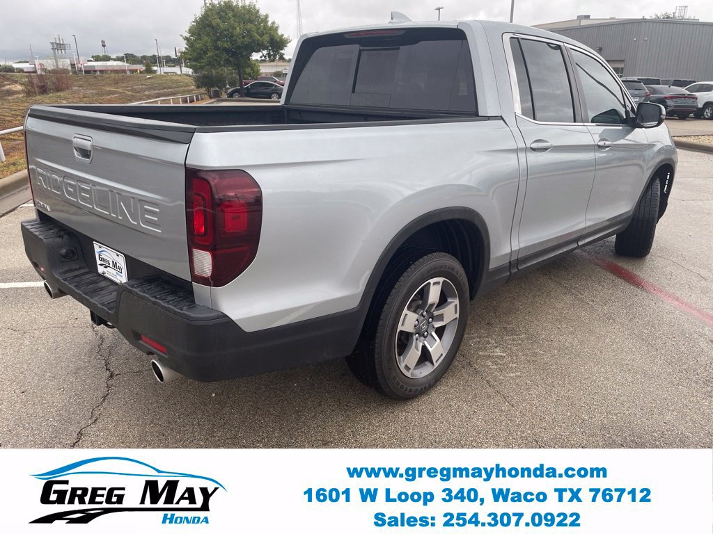 Certified 2025 Honda Ridgeline RTL image 3