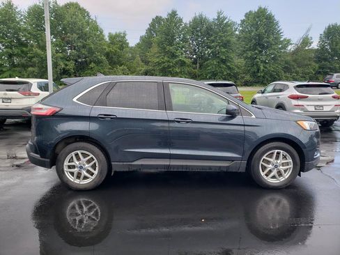 Used 2022 Ford Edge SEL w/ Convenience Package AWD/4WD image 4