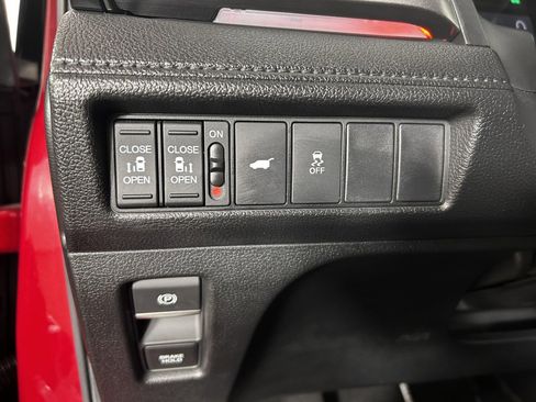 Used 2025 Honda Odyssey Sport-L image 24