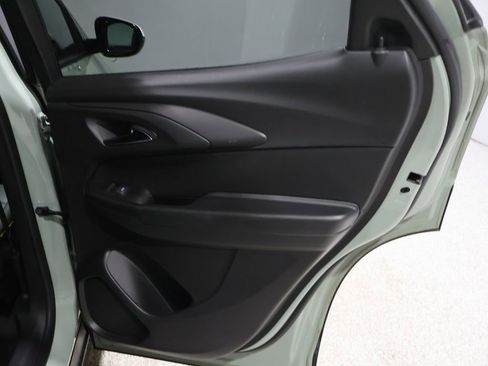 Used 2025 Chevrolet TrailBlazer ACTIV w/ Convenience Package image 22