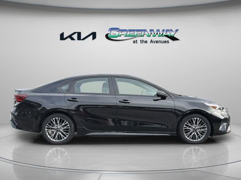 Certified 2024 Kia Forte GT-Line FWD image 7